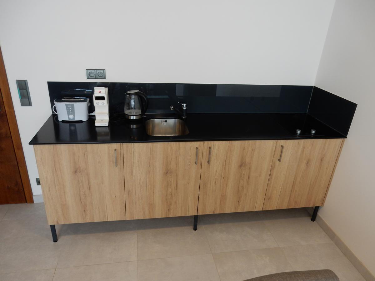 MG Restaurace/Luxury Apartments Mladá Boleslav Extérieur photo