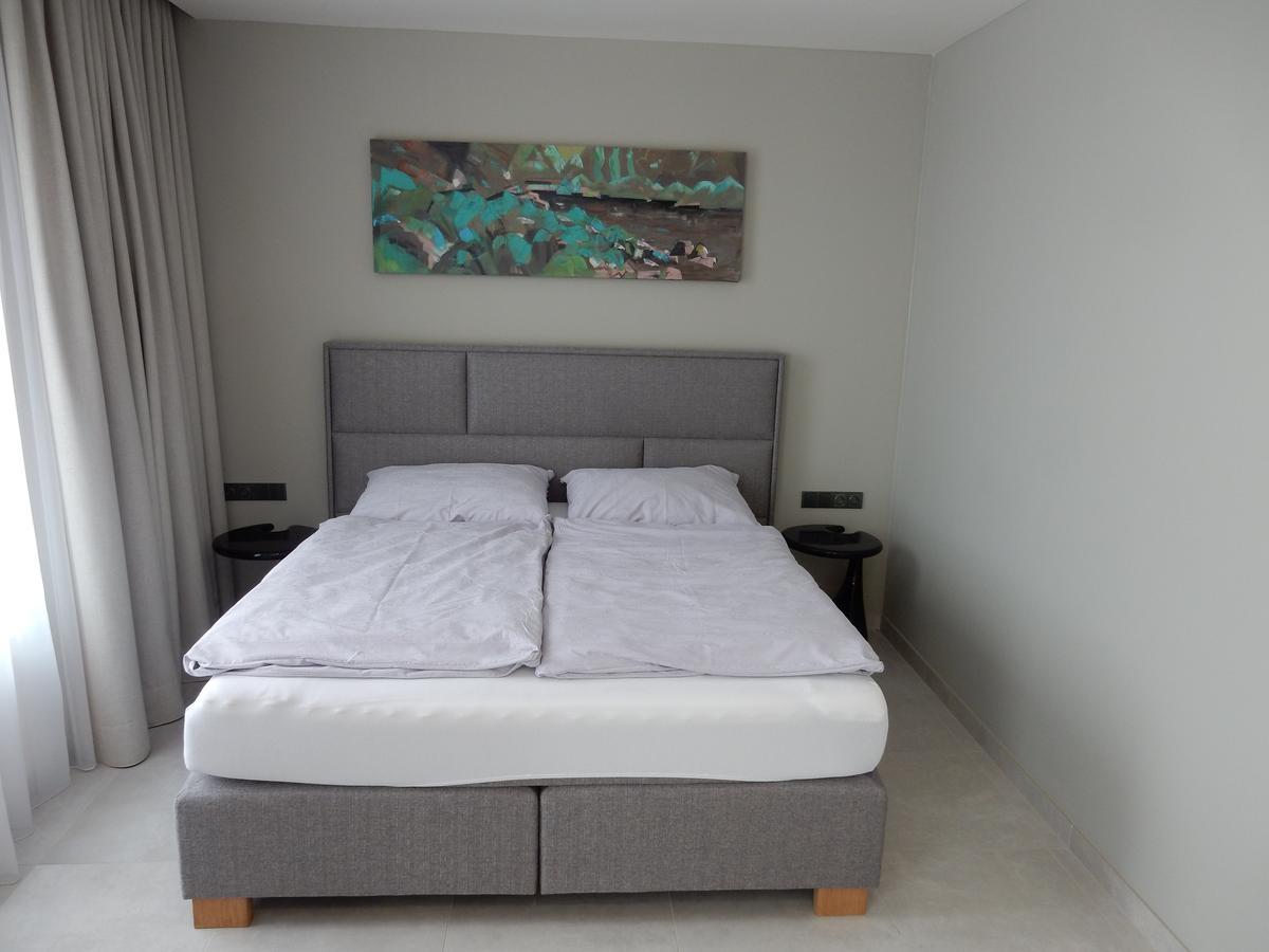 MG Restaurace/Luxury Apartments Mladá Boleslav Extérieur photo