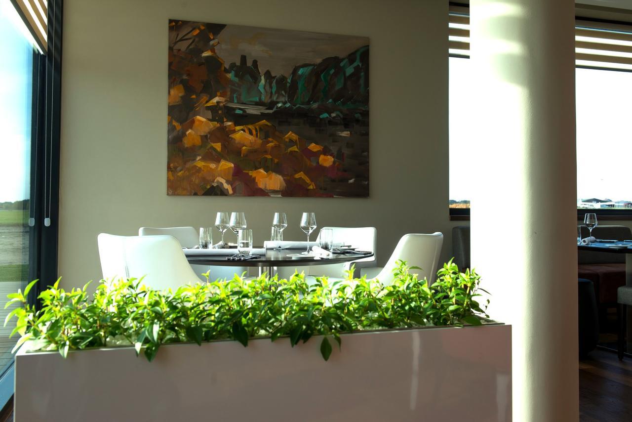 MG Restaurace/Luxury Apartments Mladá Boleslav Extérieur photo